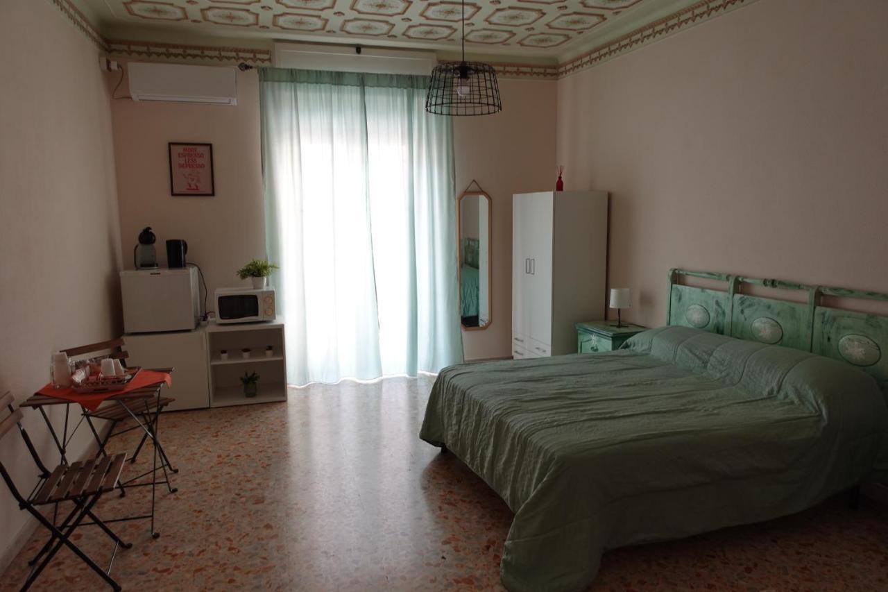 Imperial Room Трані Екстер'єр фото