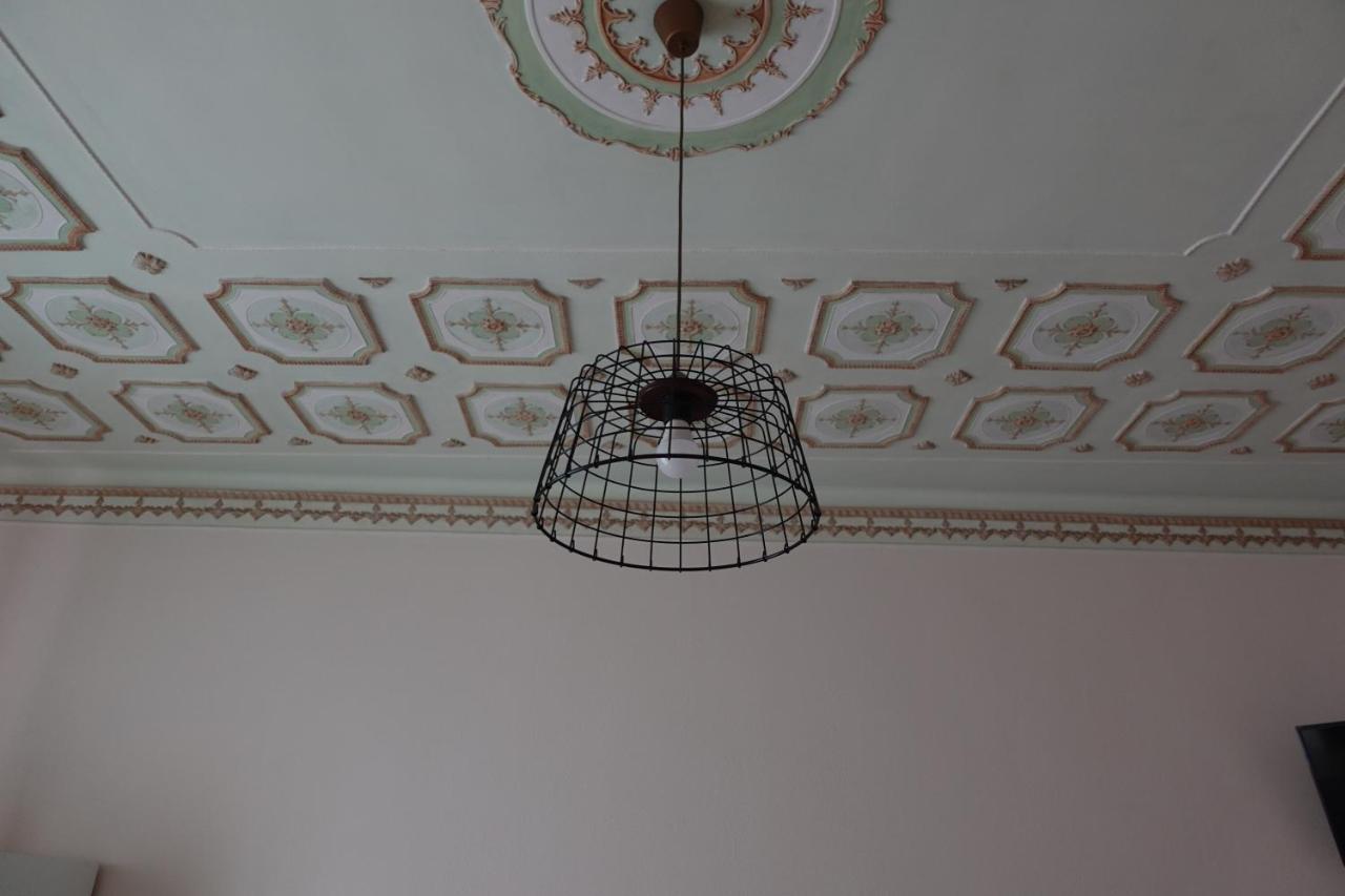 Imperial Room Трані Екстер'єр фото